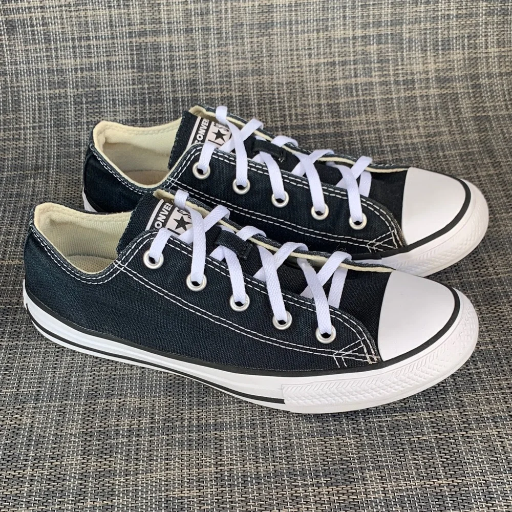 Converse Chuck Taylor All Star Low top Black Canvas Sneakers Shoes Youth Size 3